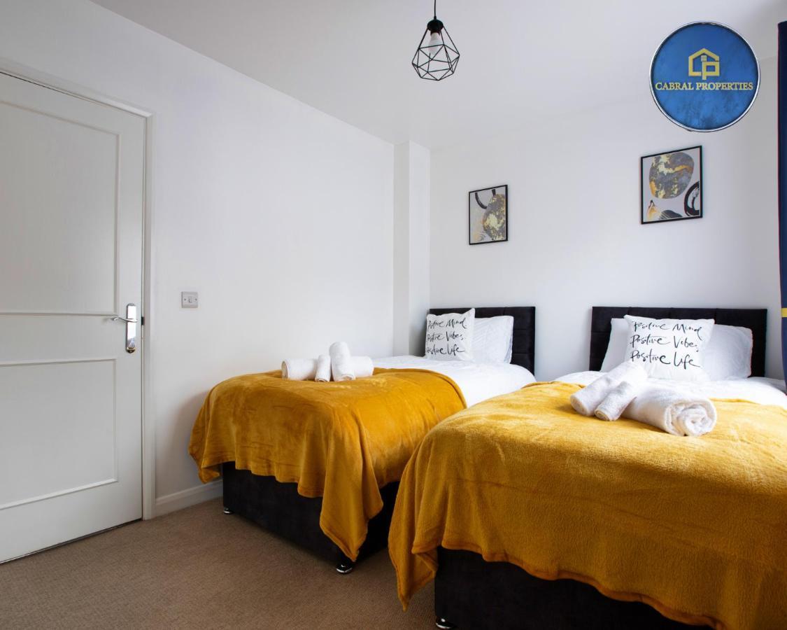 2 Bedroom House By Cabral Properties Monthly Special Price Reading Extérieur photo